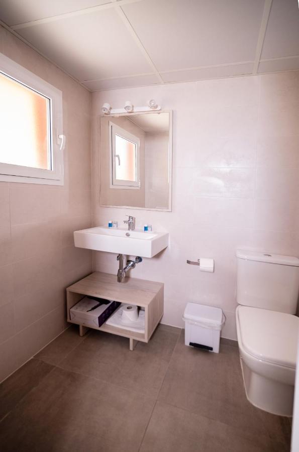 Sant Joan Apartaments - Adults Only Cala'N Blanes  Екстер'єр фото