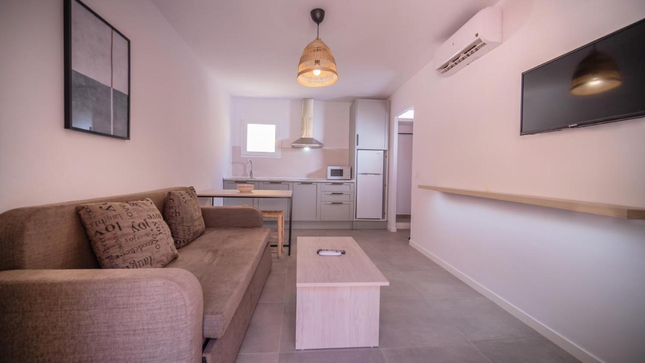 Sant Joan Apartaments - Adults Only Cala'N Blanes  Екстер'єр фото